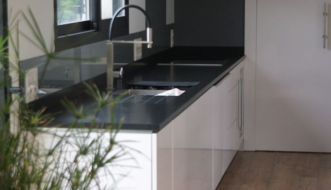 Evier cuisine blanc brillant